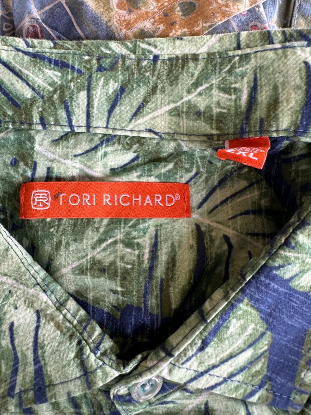Tori Richard Men's Green Blue Floral Leaf Pattern Hawaiian Shirt Size 2XL Cotton - Picture 2 of 3